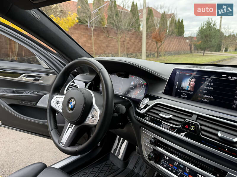 Седан BMW 7 Series 2019 в Ровно фото 99 Седан BMW 7 Series 2019 в Ровно