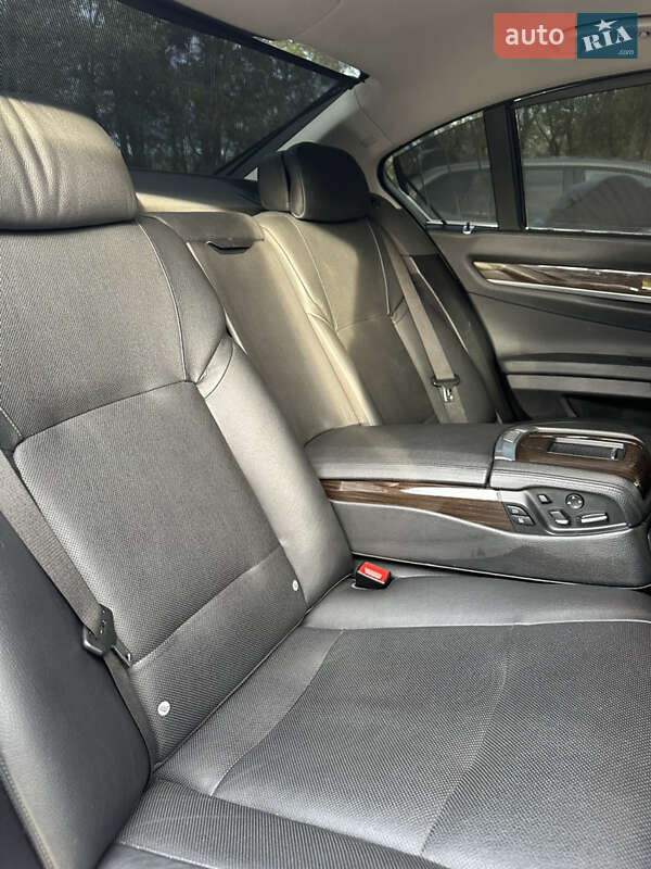 Седан BMW 7 Series 2009 в Тернополі фото 26 Седан BMW 7 Series 2009 в Тернополі