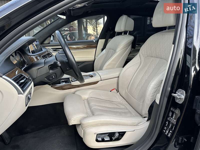 Седан BMW 7 Series 2015 в Киеве фото 19 Седан BMW 7 Series 2015 в Киеве