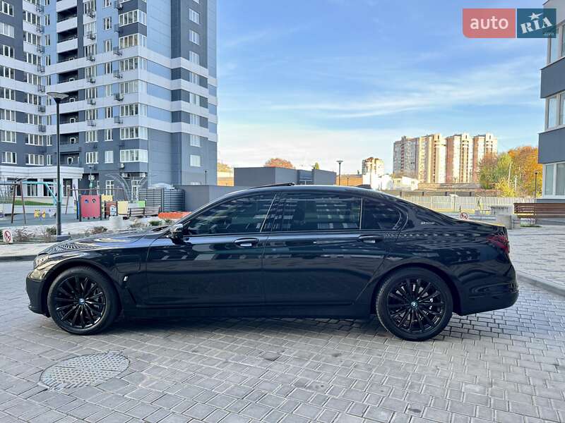 Седан BMW 7 Series 2016 в Одессе фото 6 Седан BMW 7 Series 2016 в Одессе