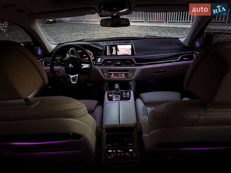 Седан BMW 7 Series 2018 в Дніпрі