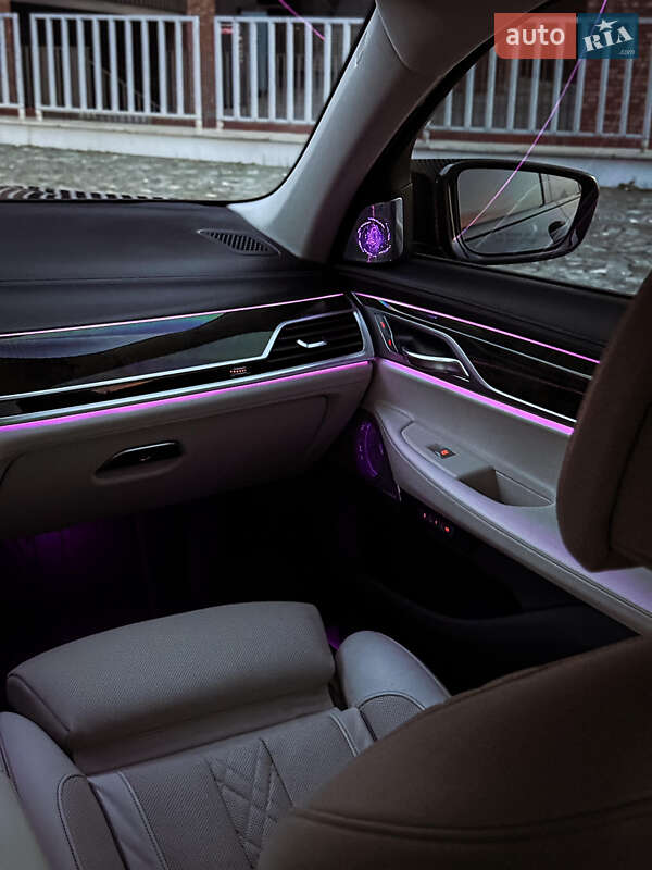 Седан BMW 7 Series 2018 в Дніпрі