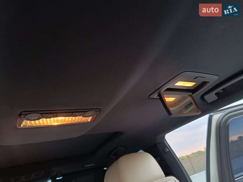 Седан BMW 7 Series 2009 в Мукачево