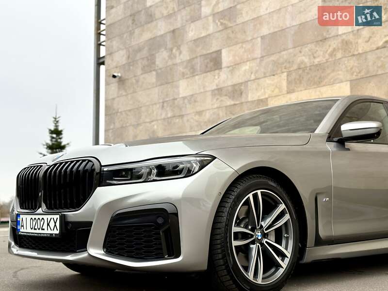 Седан BMW 7 Series 2022 в Киеве