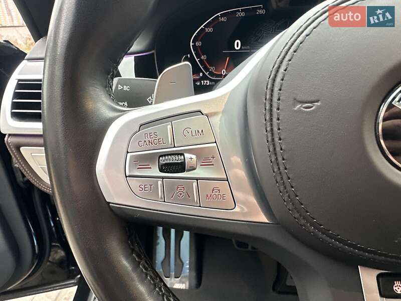 Седан BMW 7 Series 2022 в Киеве