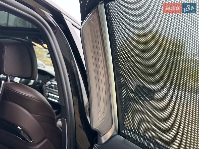 Седан BMW 7 Series 2022 в Киеве