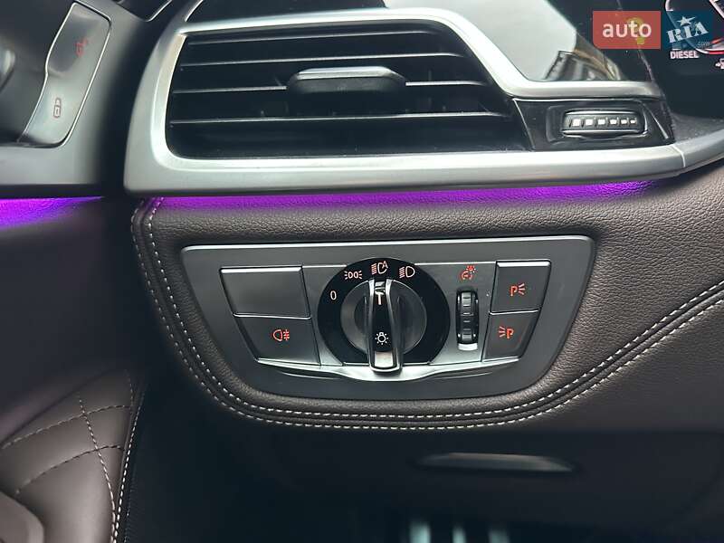 Седан BMW 7 Series 2022 в Киеве