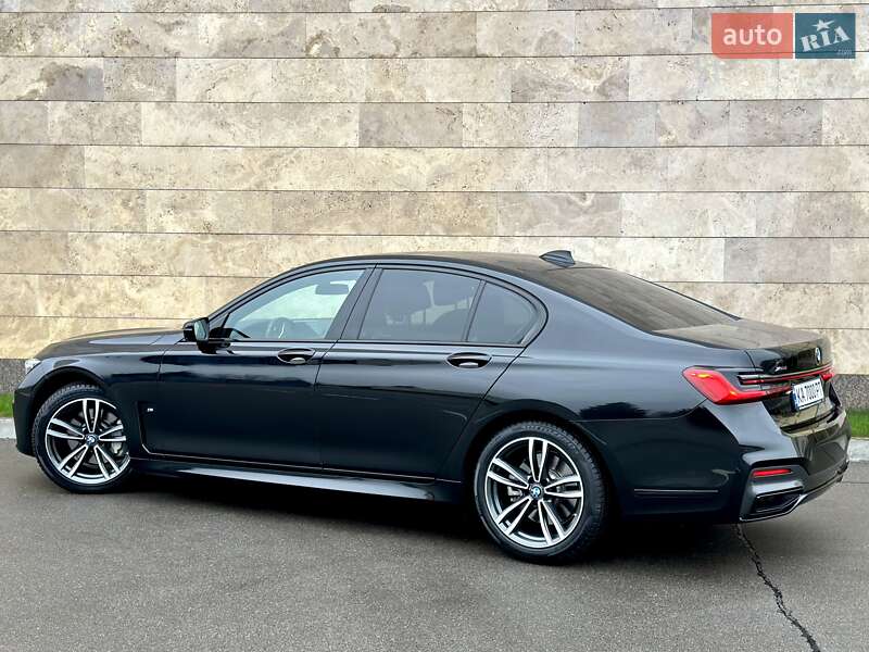 Седан BMW 7 Series 2022 в Киеве фото 26 Седан BMW 7 Series 2022 в Киеве