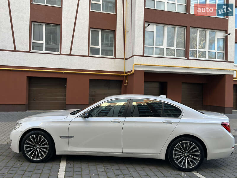Седан BMW 7 Series 2012 в Ивано-Франковске