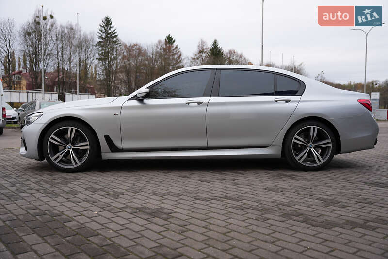 Седан BMW 7 Series 2015 в Ровно фото 12 Седан BMW 7 Series 2015 в Ровно