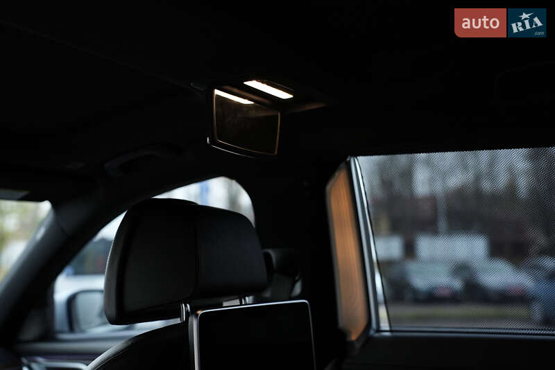 Седан BMW 7 Series 2015 в Ровно фото 76 Седан BMW 7 Series 2015 в Ровно