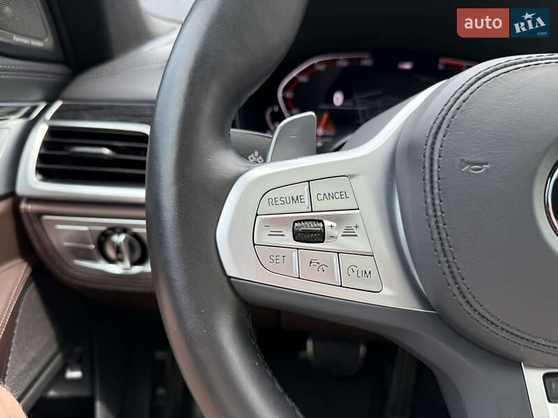 Седан BMW 7 Series 2022 в Киеве