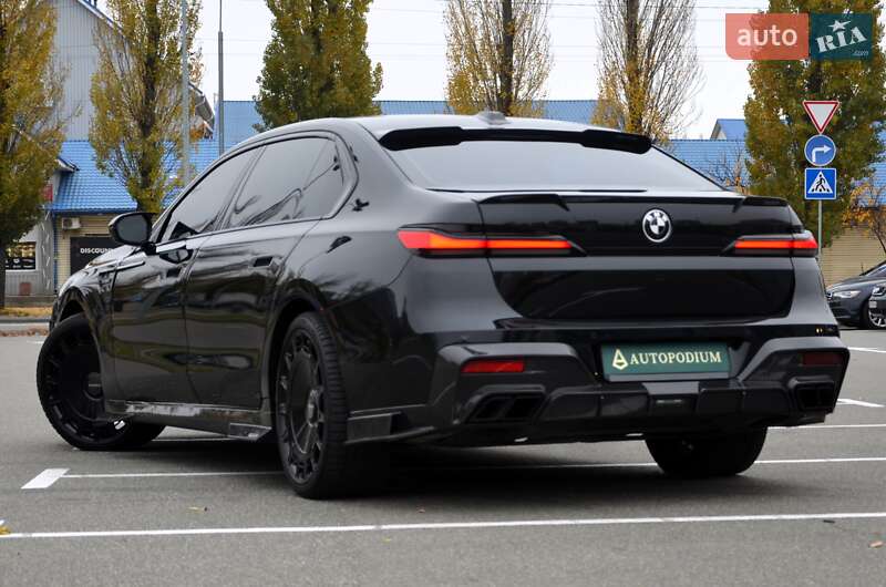 Седан BMW 7 Series 2024 в Киеве