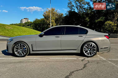 Седан BMW 7 Series 2022 в Киеве