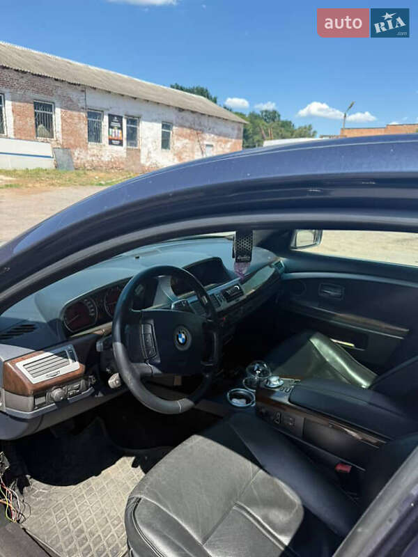 Седан BMW 7 Series 2002 в Полтаве