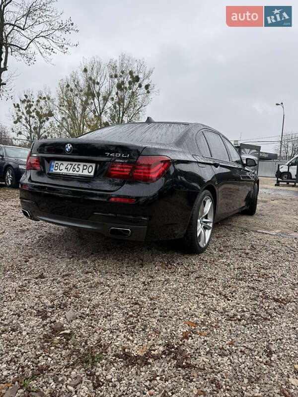 Седан BMW 7 Series 2014 в Львове