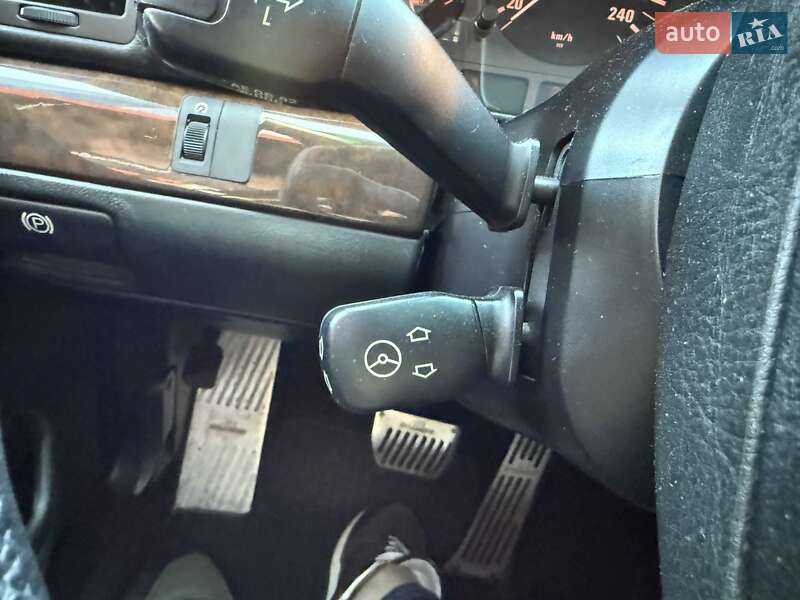 Седан BMW 7 Series 1997 в Львове