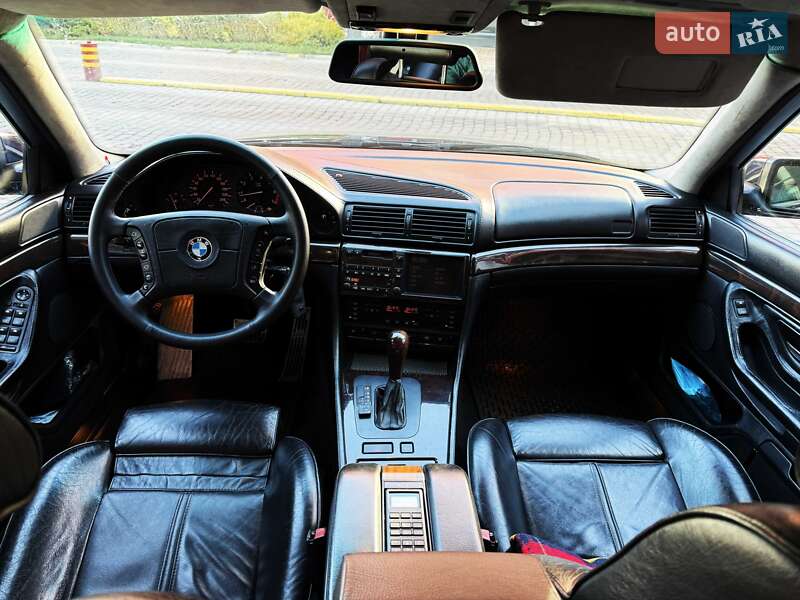 Седан BMW 7 Series 1997 в Львове