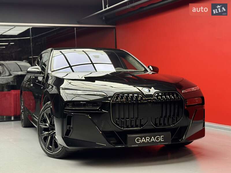 Седан BMW 7 Series 2024 в Киеве фото 13 Седан BMW 7 Series 2024 в Киеве