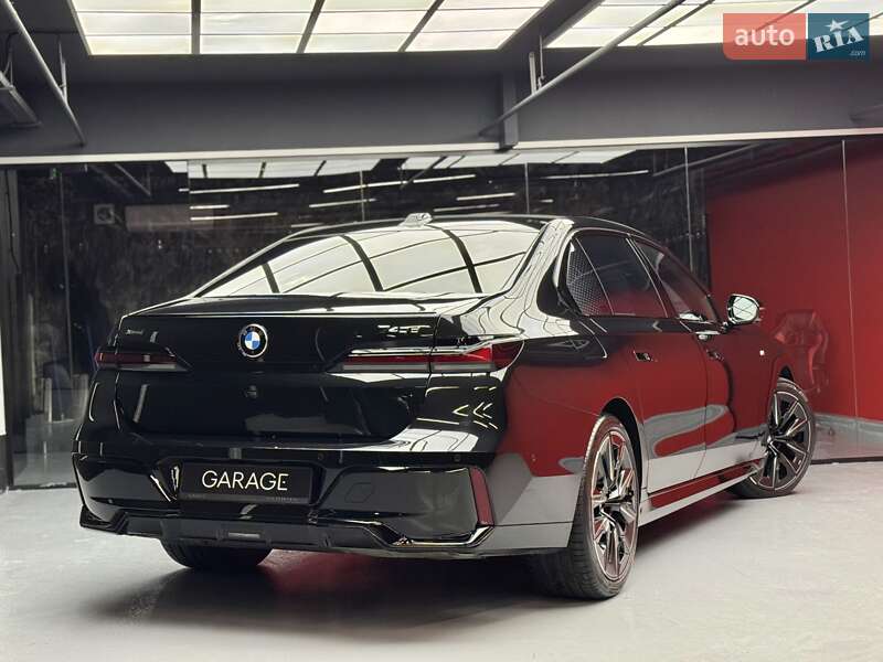 Седан BMW 7 Series 2024 в Киеве фото 22 Седан BMW 7 Series 2024 в Киеве