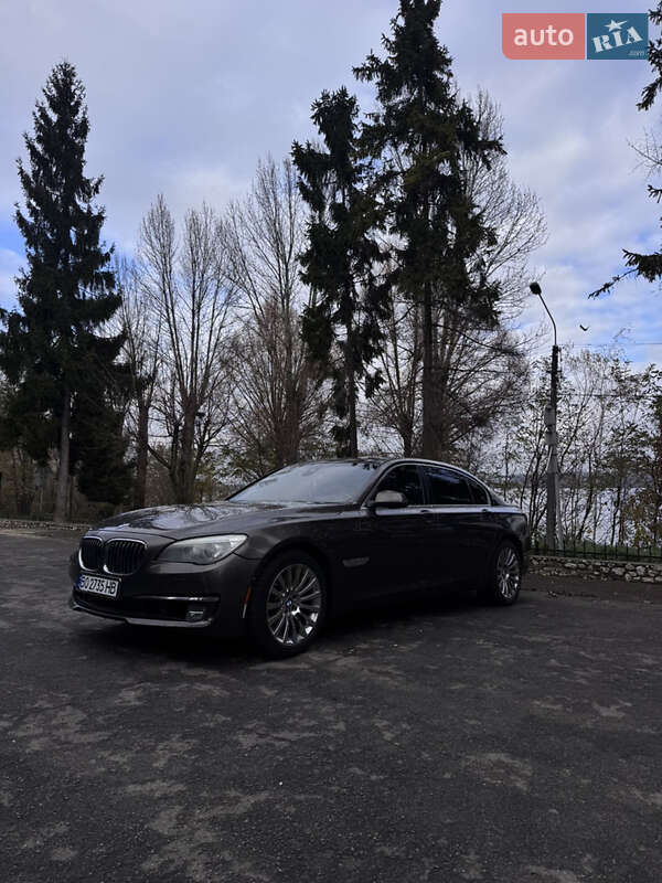 Седан BMW 7 Series 2013 в Тернополе