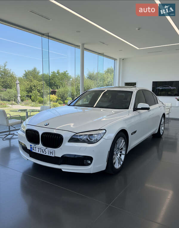 Седан BMW 7 Series 2014 в Львове