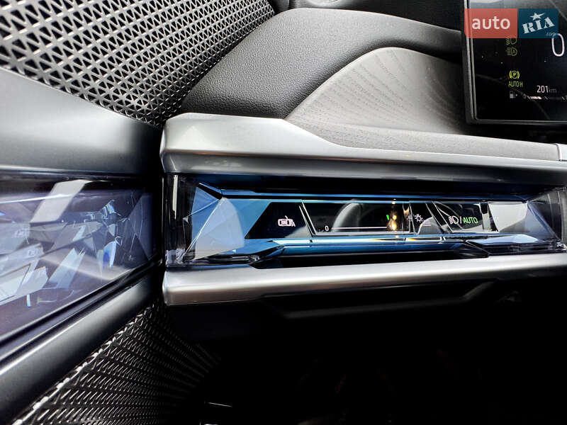 Седан BMW 7 Series 2023 в Киеве