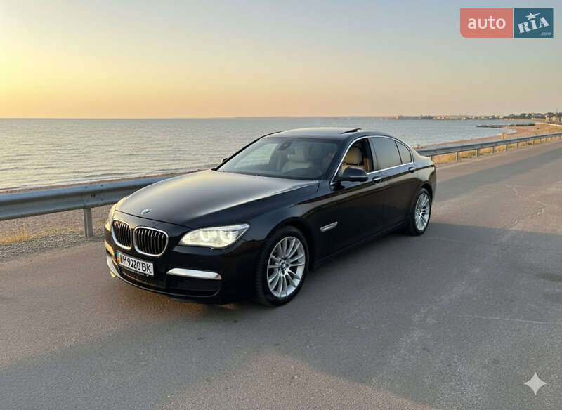 BMW 7 Series 2013