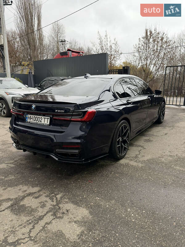 Седан BMW 7 Series 2016 в Киеве фото 8 Седан BMW 7 Series 2016 в Киеве