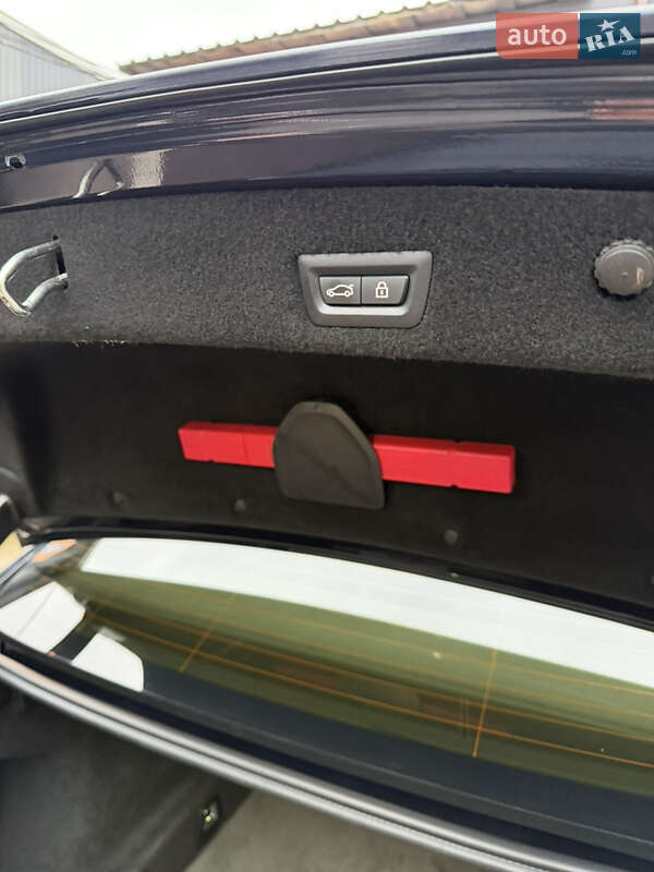 Седан BMW 7 Series 2016 в Киеве фото 25 Седан BMW 7 Series 2016 в Киеве