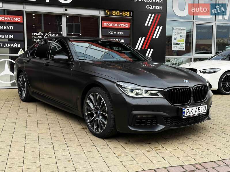 Седан BMW 7 Series 2016 в Львове