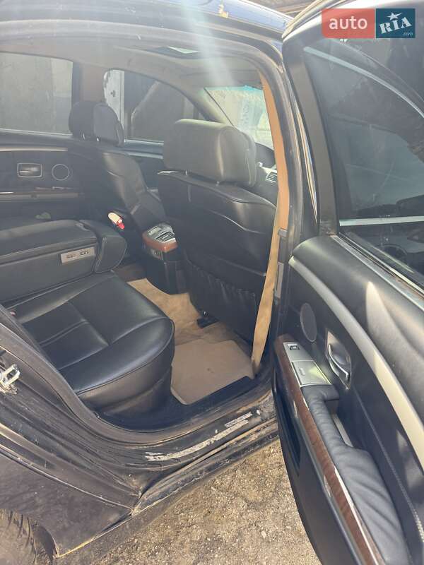 Седан BMW 7 Series 2002 в Раздельной фото 8 Седан BMW 7 Series 2002 в Раздельной
