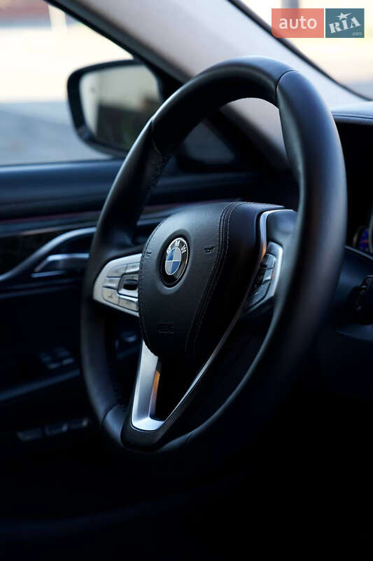 Седан BMW 7 Series 2015 в Одессе фото 6 Седан BMW 7 Series 2015 в Одессе