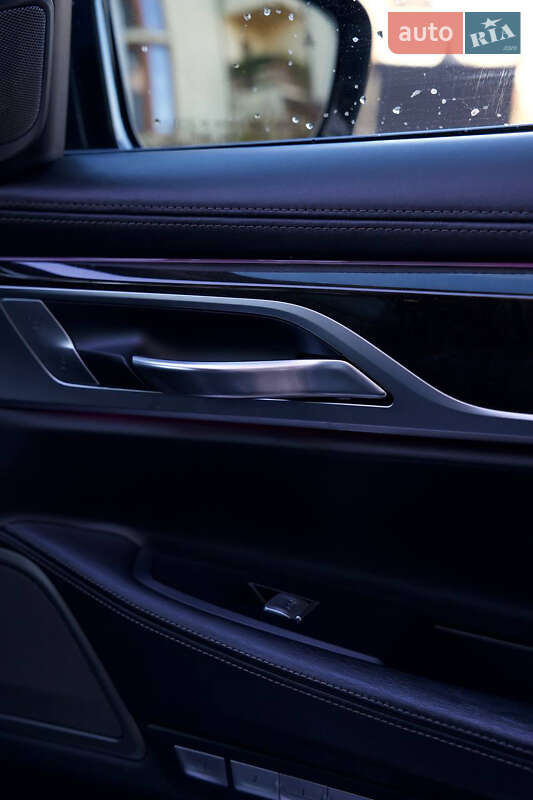Седан BMW 7 Series 2015 в Одессе фото 27 Седан BMW 7 Series 2015 в Одессе