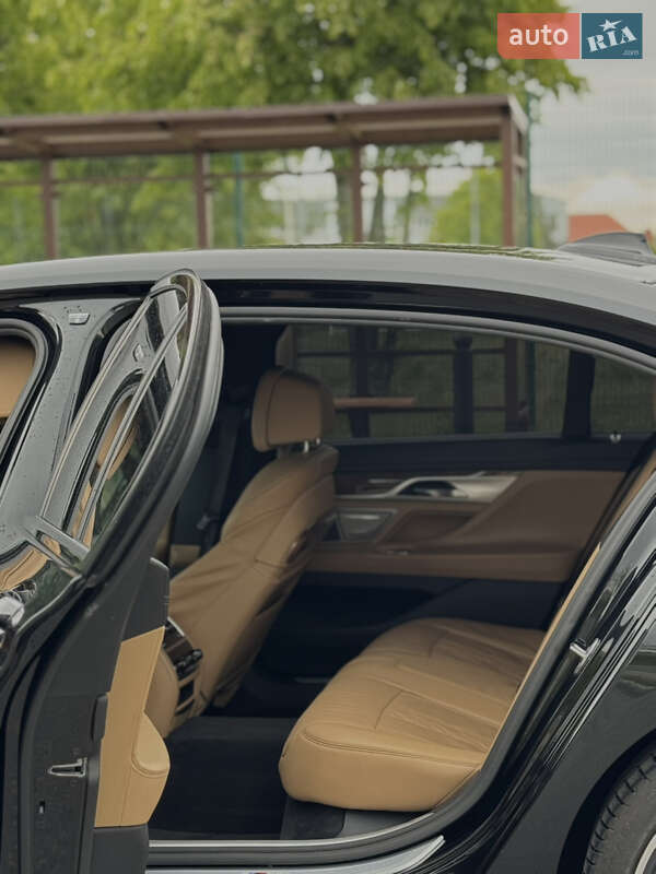Седан BMW 7 Series 2016 в Ковеле фото 23 Седан BMW 7 Series 2016 в Ковеле