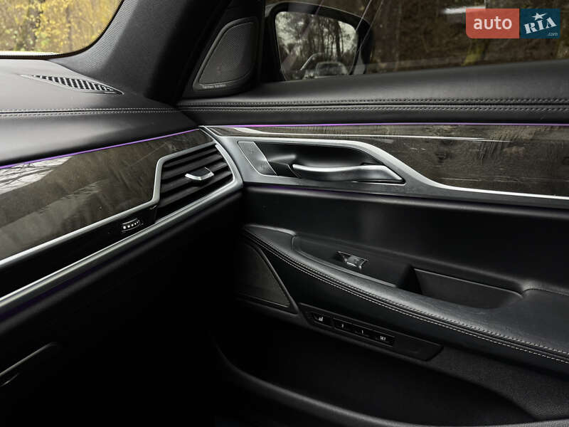 Седан BMW 7 Series 2020 в Ужгороде фото 16 Седан BMW 7 Series 2020 в Ужгороде