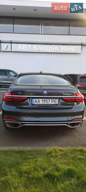 Седан BMW 7 Series 2016 в Киеве