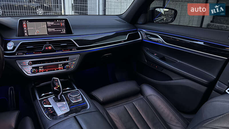 Седан BMW 7 Series 2021 в Ивано-Франковске