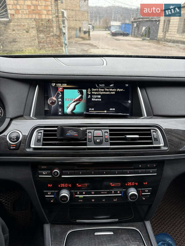 Седан BMW 7 Series 2014 в Києві