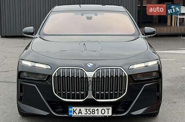 Седан BMW 7 Series 2023 в Киеве