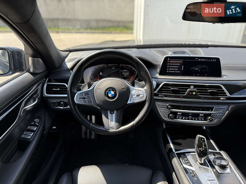 Седан BMW 7 Series 2020 в Киеве