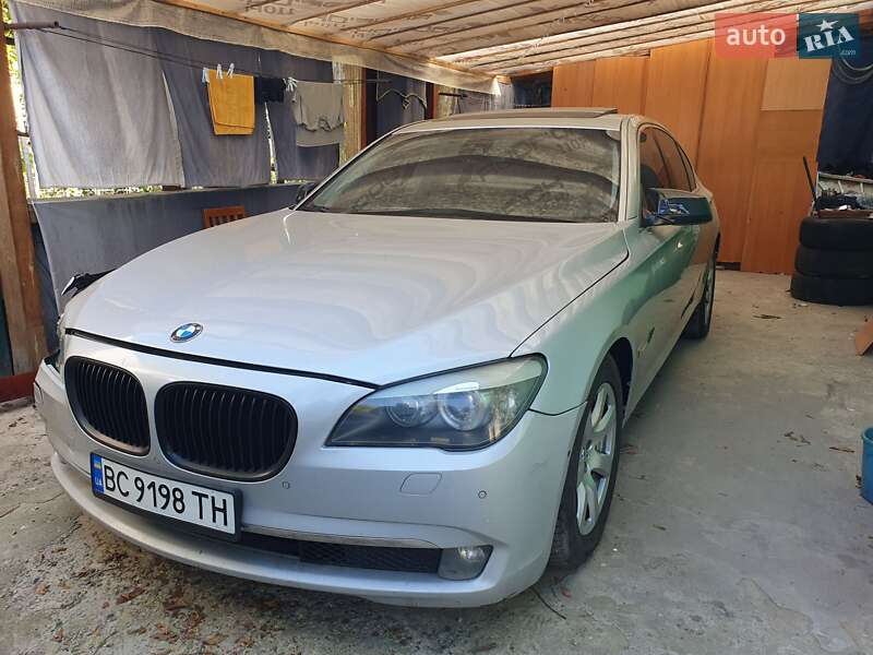 Седан BMW 7 Series 2009 в Киеве фото 7 Седан BMW 7 Series 2009 в Киеве