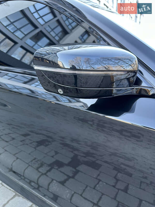 Седан BMW 7 Series 2018 в Новояворовске