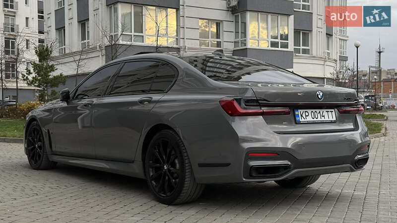 Седан BMW 7 Series 2021 в Ивано-Франковске
