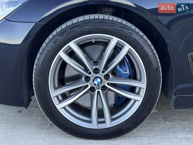 Седан BMW 7 Series 2017 в Ужгороде
