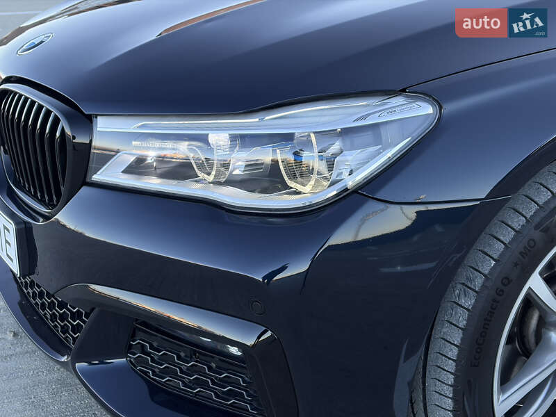 Седан BMW 7 Series 2017 в Ужгороде