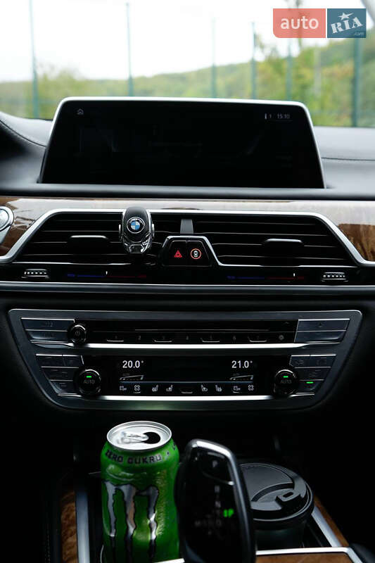 Седан BMW 7 Series 2016 в Львові фото 18 Седан BMW 7 Series 2016 в Львові