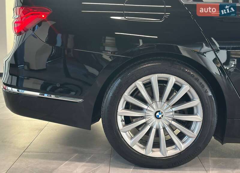 Седан BMW 7 Series 2016 в Львове