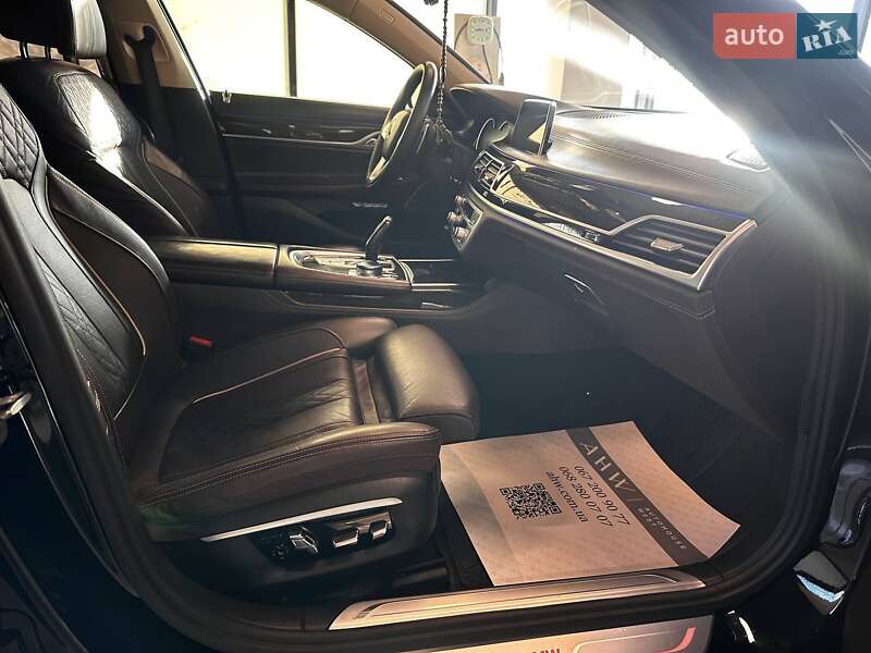 Седан BMW 7 Series 2016 в Львове