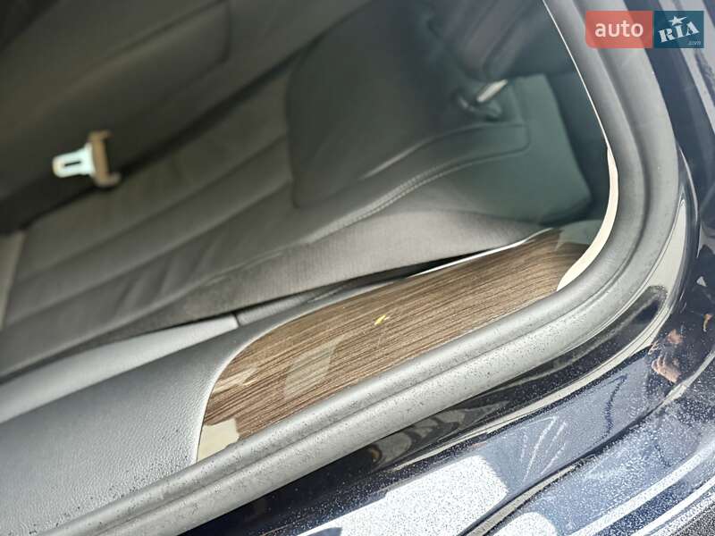 Седан BMW 7 Series 2018 в Киеве фото 51 Седан BMW 7 Series 2018 в Киеве